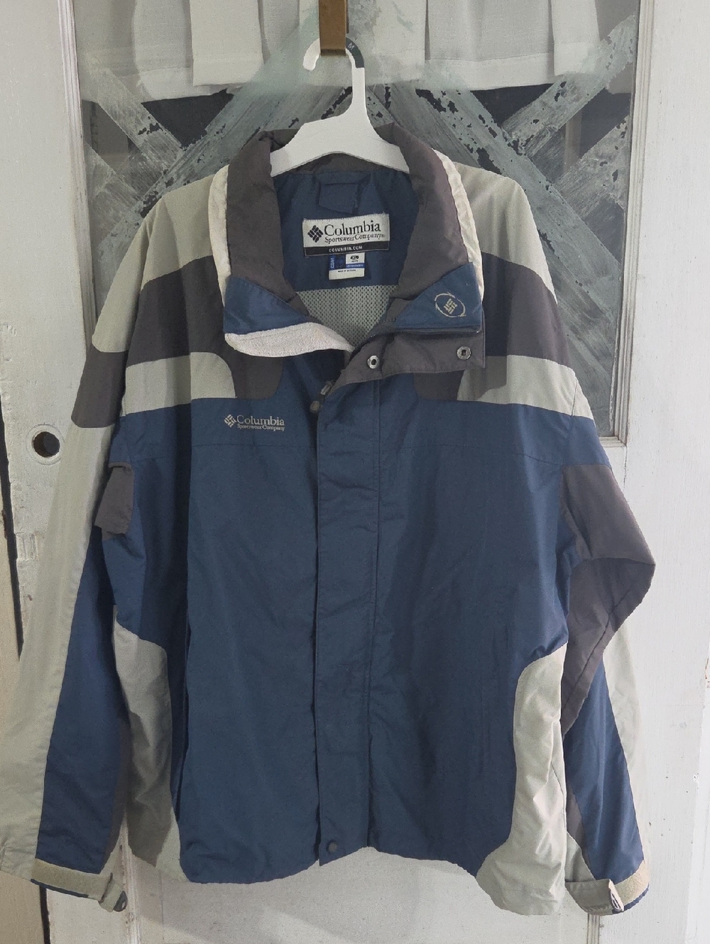 Columbia Men’s Navy Blue, Gray & Brown Rain Jacket